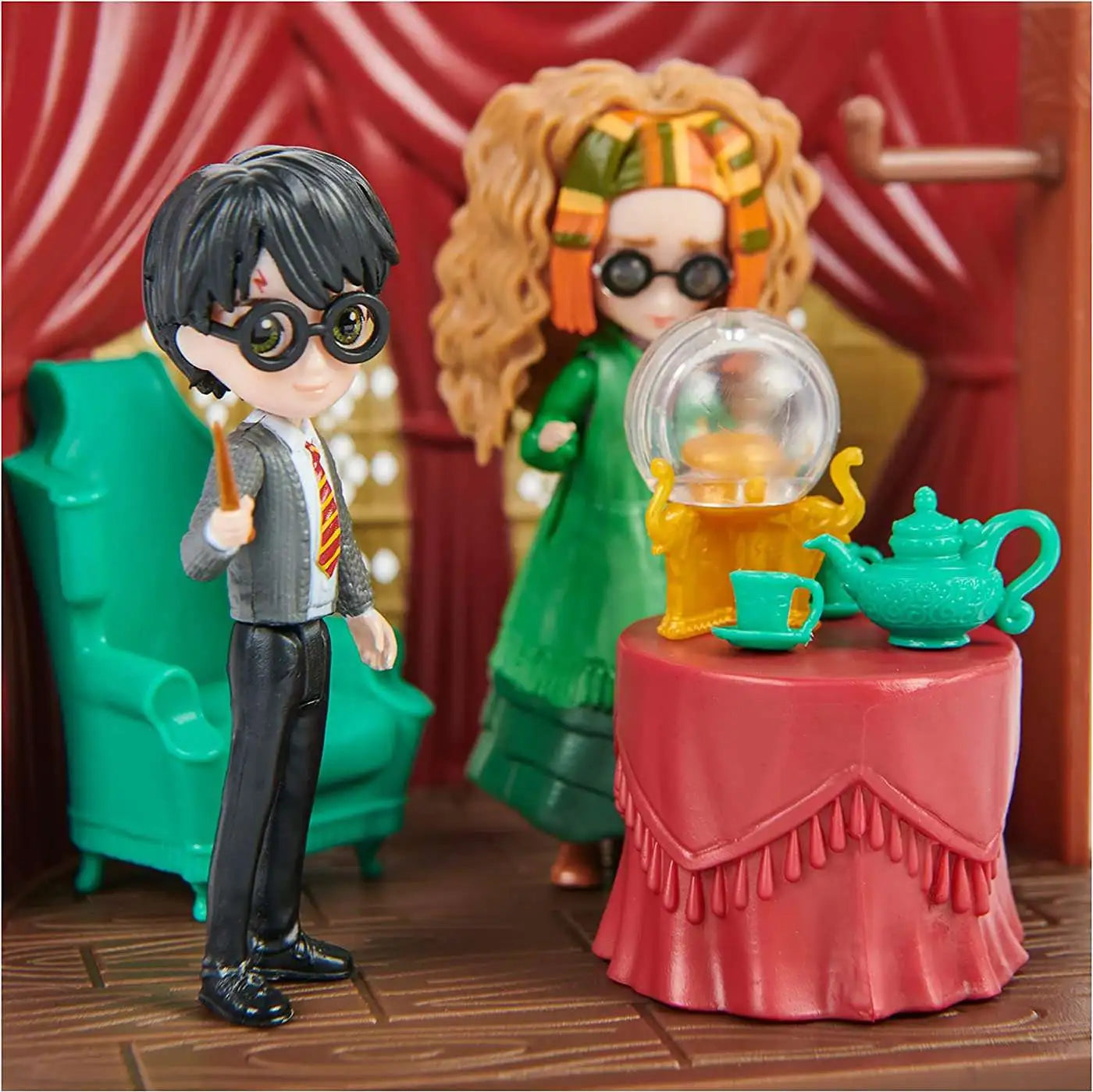 Ww Magical Minidivinationplyst-Profr Trelawney & Harry